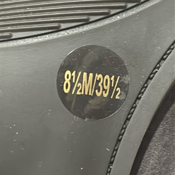 Lucky Brand Womens Grey Beylon Zip Up Heeled Boots Booties NWOT - Picture 7 of 7